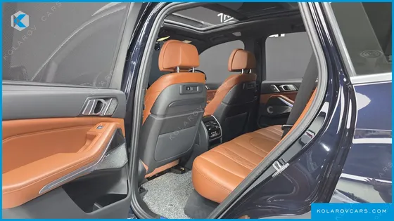 BMW X5 M50I