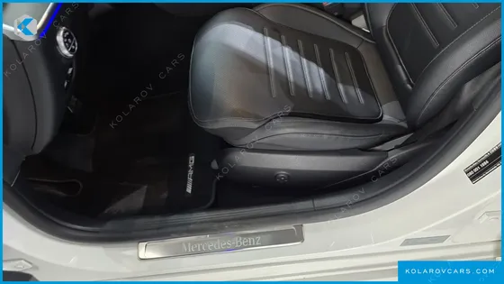 MERCEDES C-CLASS C300 AMG LINE