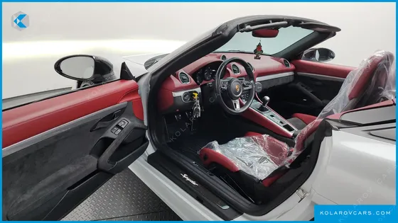 PORSCHE 718 4.0 SPYDER