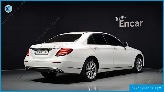 MERCEDES E-CLASS E300 4MATIC EXCLUSIVE