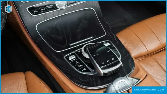 MERCEDES E-CLASS E220D CABRIOLET