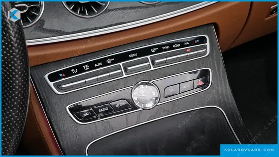 MERCEDES E-CLASS E220D CABRIOLET
