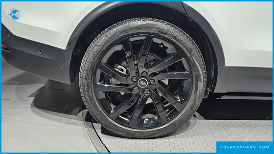 LAND ROVER DISCOVERY D300 HSE
