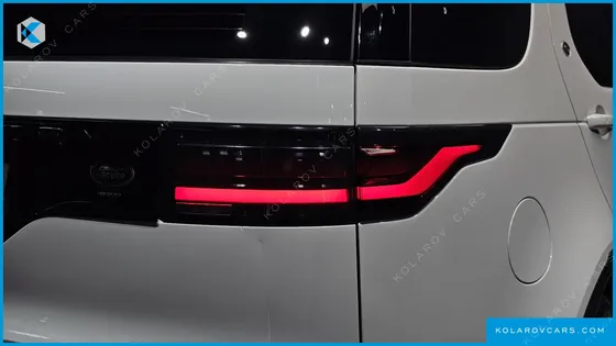 LAND ROVER DISCOVERY D300 HSE