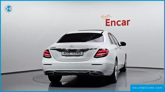 MERCEDES E-CLASS E200 AVANTGARDE