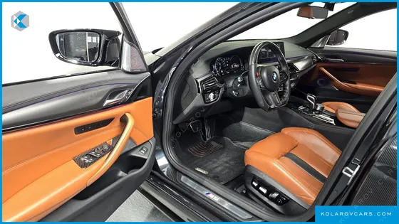BMW M5 M5 SEDAN