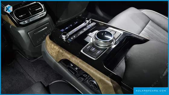 GENESIS G90 5.0 AWD