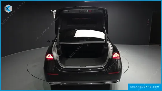 MERCEDES E-CLASS E200 AVANTGARDE
