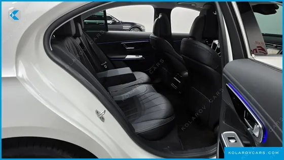 MERCEDES E-CLASS E200 AVANTGARDE