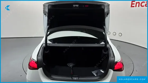 MERCEDES E-CLASS E200 AVANTGARDE