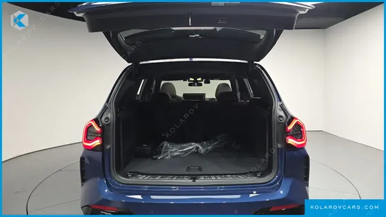 BMW IX3 M SPORTS