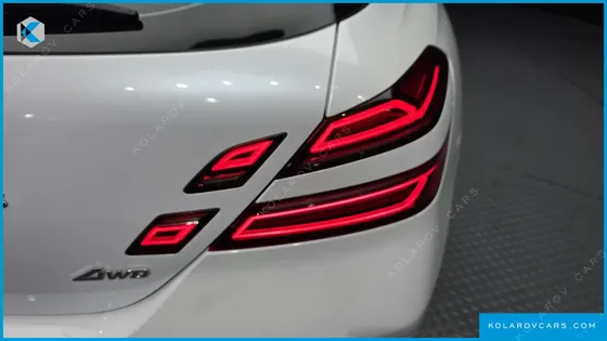 GENESIS G70 GASOLINE 2.0T 4WD