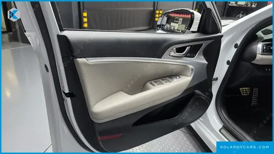 GENESIS G70 GASOLINE 2.0T 4WD