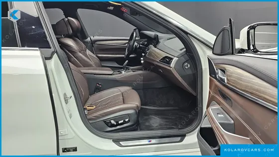 BMW GRAN TURISMO (GT) 620D M SPORT
