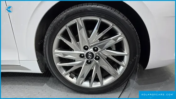 HYUNDAI GRANDEUR 2.5