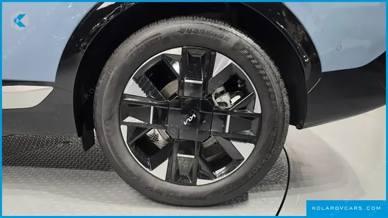 KIA SPORTAGE SIGNATURE 2WD