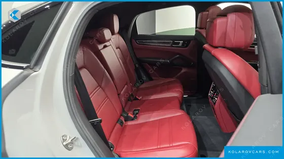 PORSCHE CAYENNE 3.0 COUPE
