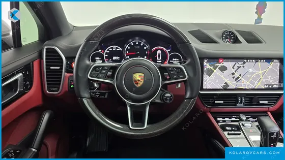 PORSCHE CAYENNE 3.0 COUPE