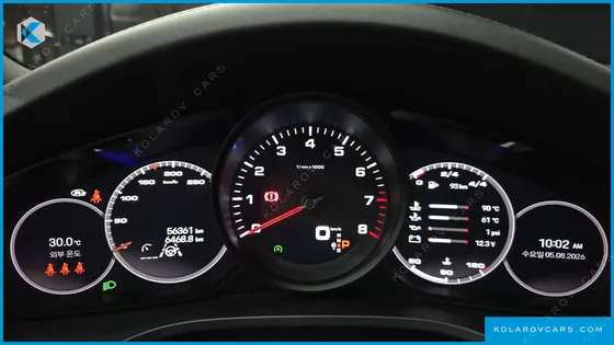 PORSCHE CAYENNE 3.0 COUPE PLATINUM EDITION