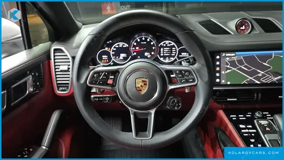 PORSCHE CAYENNE 3.0 COUPE PLATINUM EDITION
