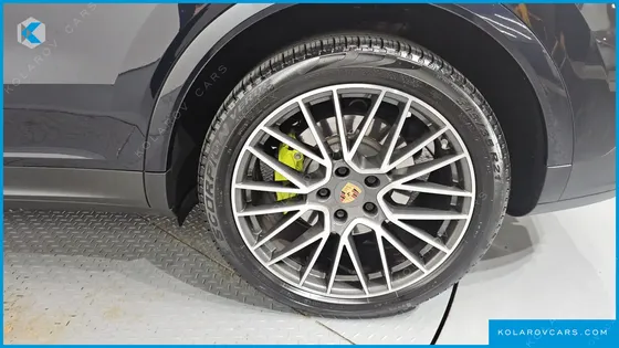 PORSCHE CAYENNE 3.0 E-HYBRID
