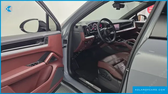 PORSCHE CAYENNE 3.0 COUPE