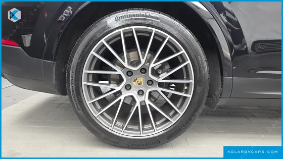 PORSCHE CAYENNE 3.0 COUPE