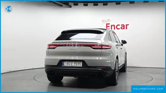 PORSCHE CAYENNE 3.0 COUPE PLATINUM EDITION
