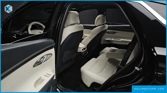 GENESIS GV70 E-AWD