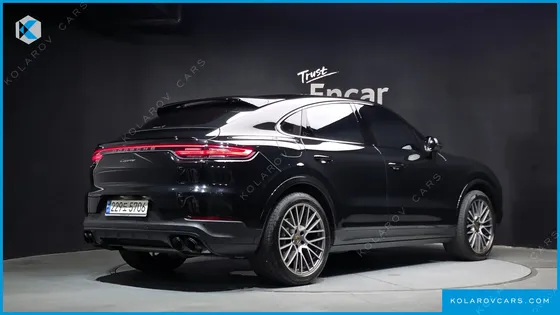 PORSCHE CAYENNE 3.0 COUPE PLATINUM EDITION