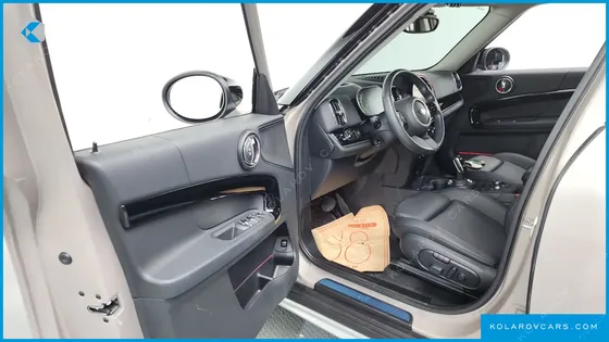 MINI COUNTRYMAN CLASSIC