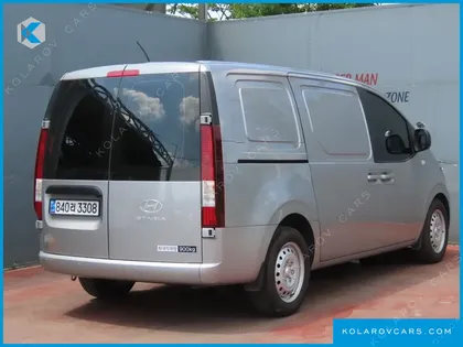HYUNDAI STARIA CARGO 3-SEATER