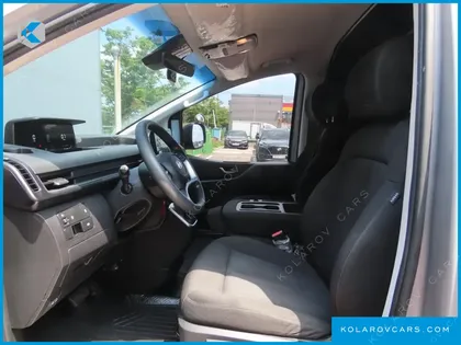 HYUNDAI STARIA CARGO 3-SEATER