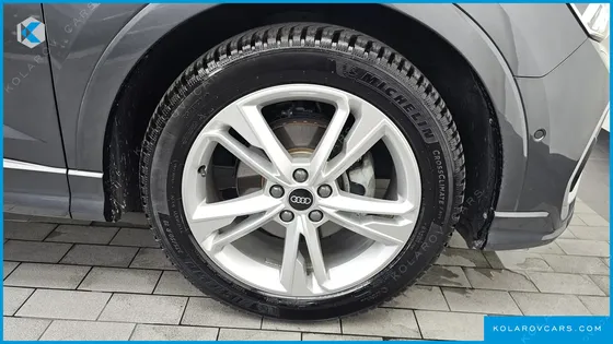 AUDI Q3 35 TDI PREMIUM SPORTBACK