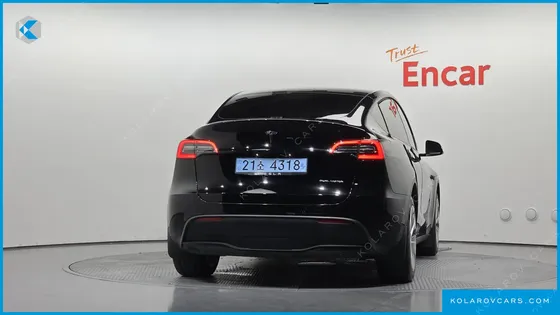 TESLA MODEL Y LONG RANGE AWD