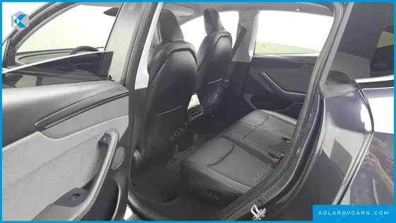 TESLA MODEL Y RWD