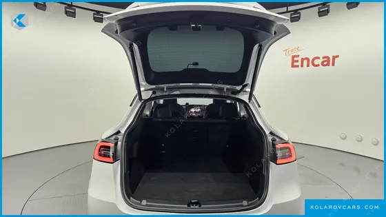 TESLA MODEL Y LONG RANGE AWD