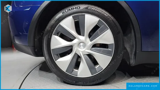 TESLA MODEL Y LONG RANGE AWD