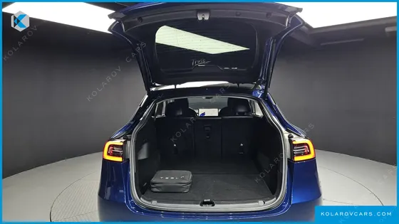 TESLA MODEL Y LONG RANGE AWD