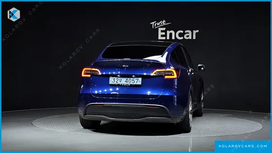 TESLA MODEL Y STANDARD RANGE RWD