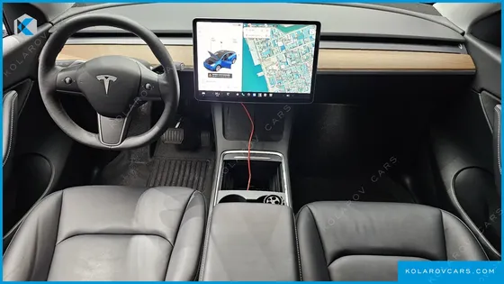 TESLA MODEL Y STANDARD RANGE RWD