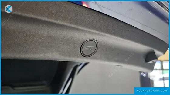 TESLA MODEL Y STANDARD RANGE RWD