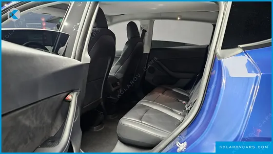 TESLA MODEL Y STANDARD RANGE RWD
