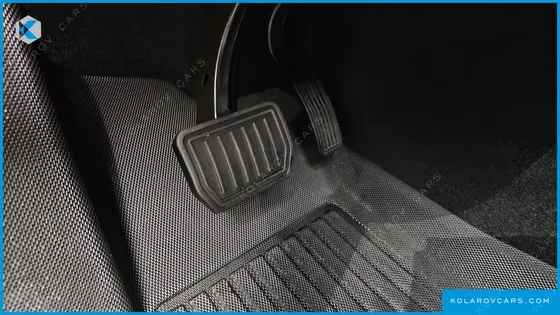 TESLA MODEL Y STANDARD RANGE RWD