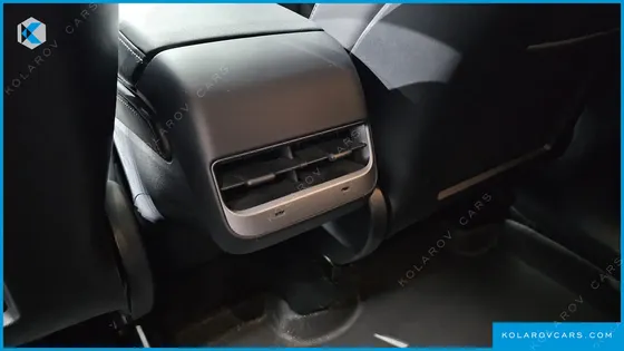 TESLA MODEL Y STANDARD RANGE RWD