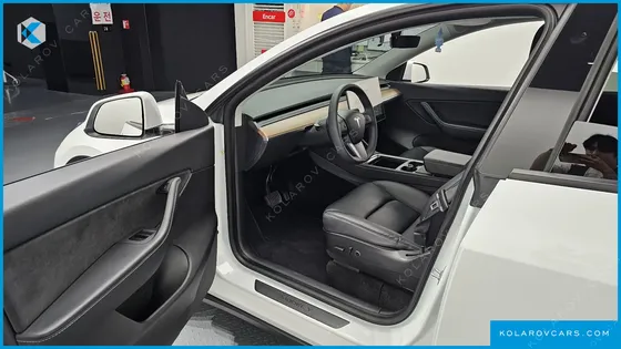 TESLA MODEL Y LONG RANGE AWD