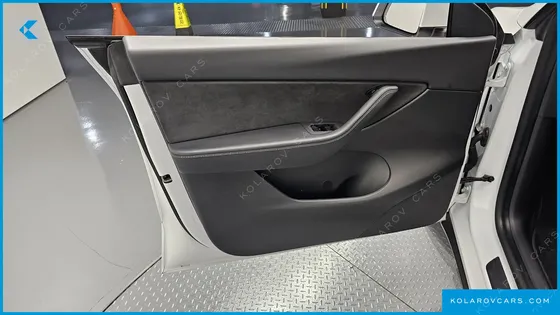 TESLA MODEL Y LONG RANGE AWD