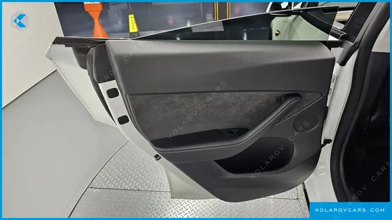 TESLA MODEL Y LONG RANGE AWD