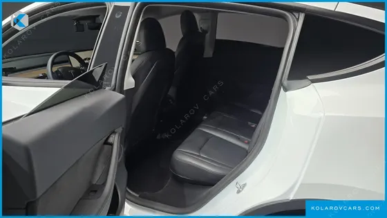 TESLA MODEL Y LONG RANGE AWD