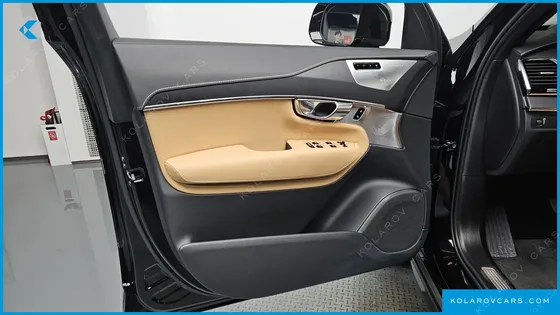 VOLVO XC90 B6 INSCRIPTION